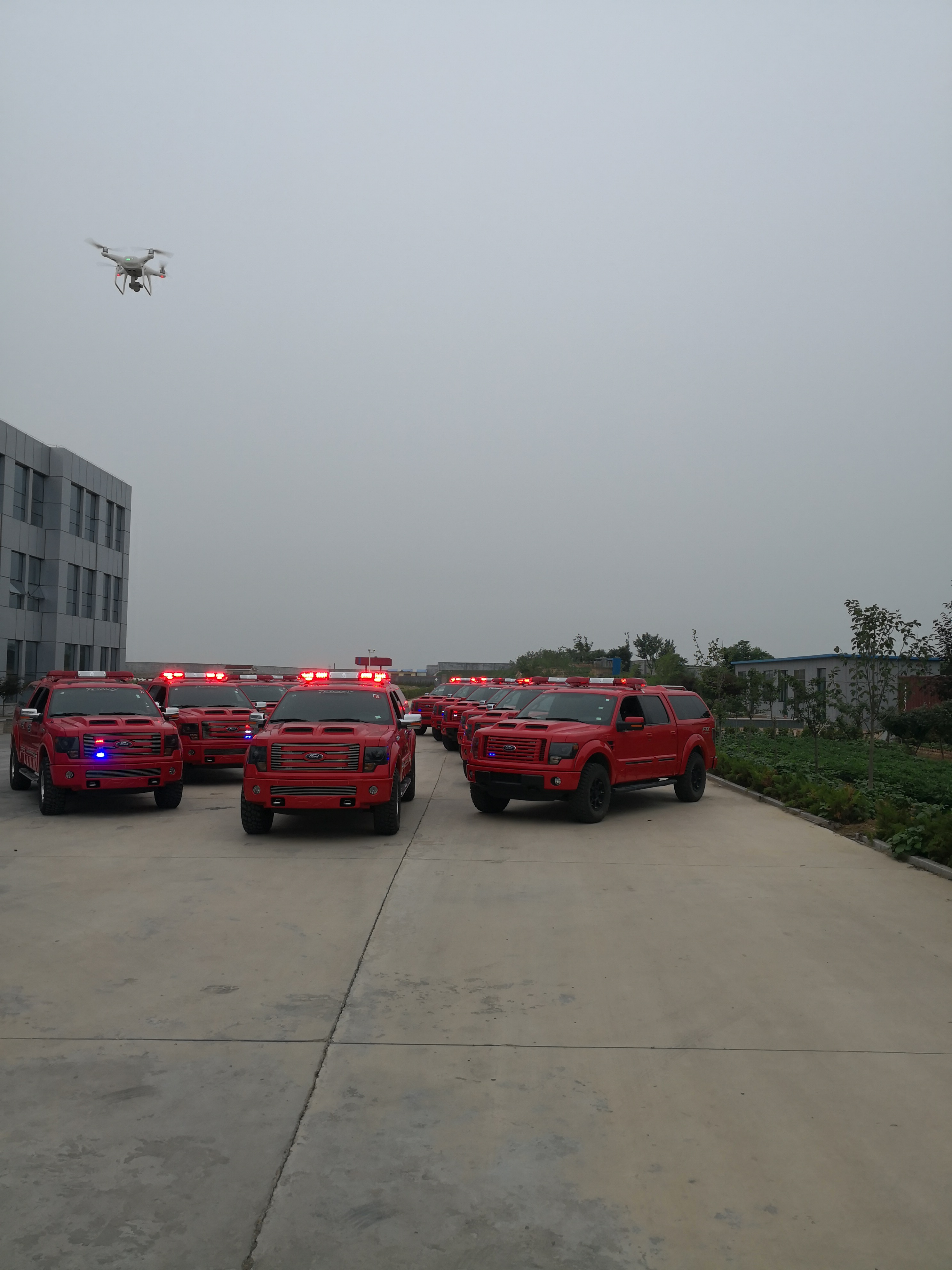 猛禽F150救援車(chē)整裝待發(fā)